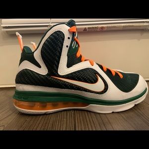 LeBron 9 Miami Hurricanes